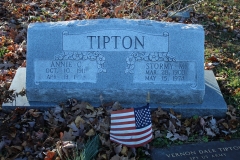 Crowe-Cemetery-Annie-C.-and-Stormy-M.-Tipton