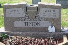 West-Irvine-Cemetery-David-G.-and-Vickie-M.-Tipton-